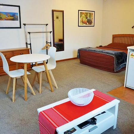 The Esplanade Motel & Conference Centre พาล์เมอร์สตันนอร์ท ภายนอก รูปภาพ