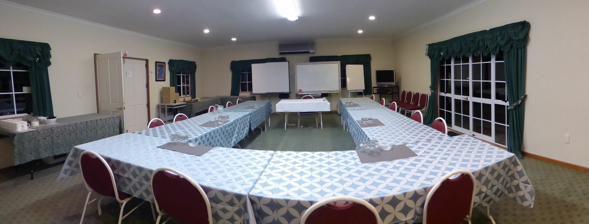 The Esplanade Motel & Conference Centre พาล์เมอร์สตันนอร์ท ภายนอก รูปภาพ